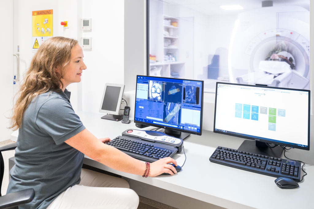 Radiologische Untersuchung mit MRT